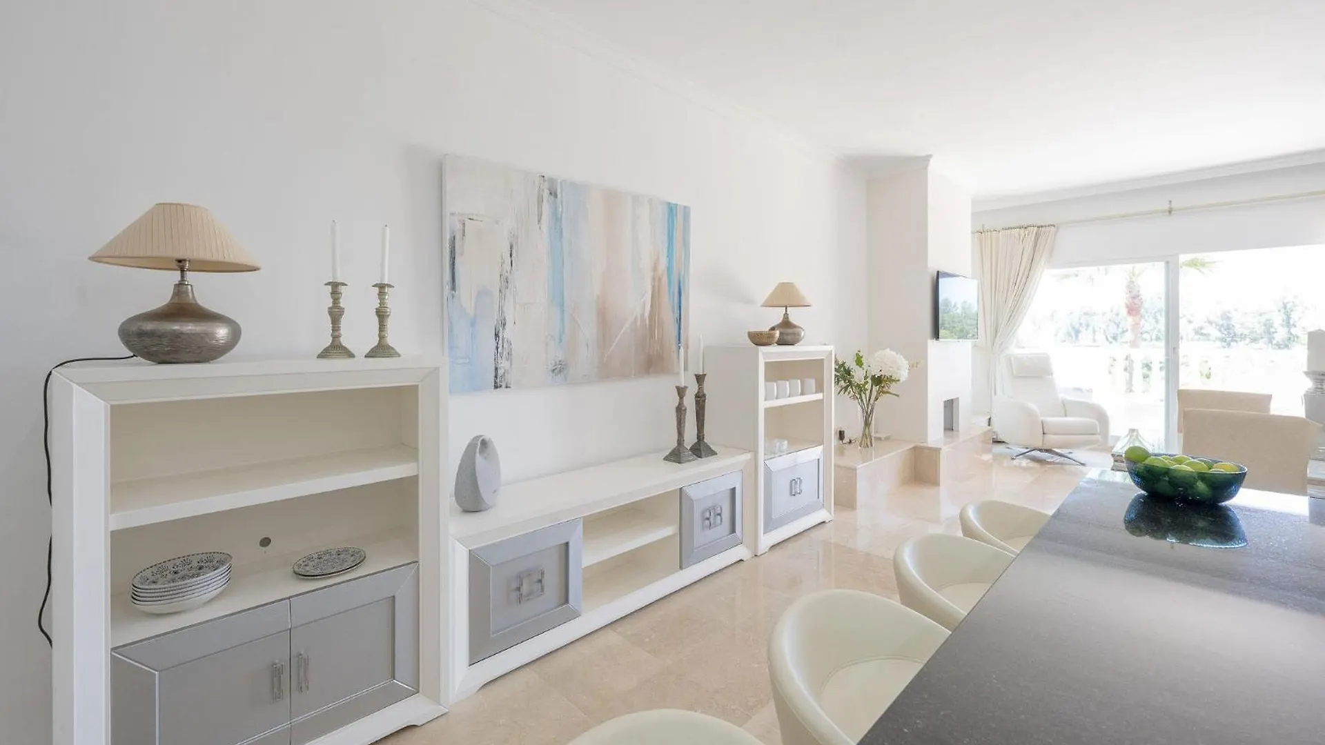 Apartment Close To The Beach With A Roof Terrace Estepona Spain