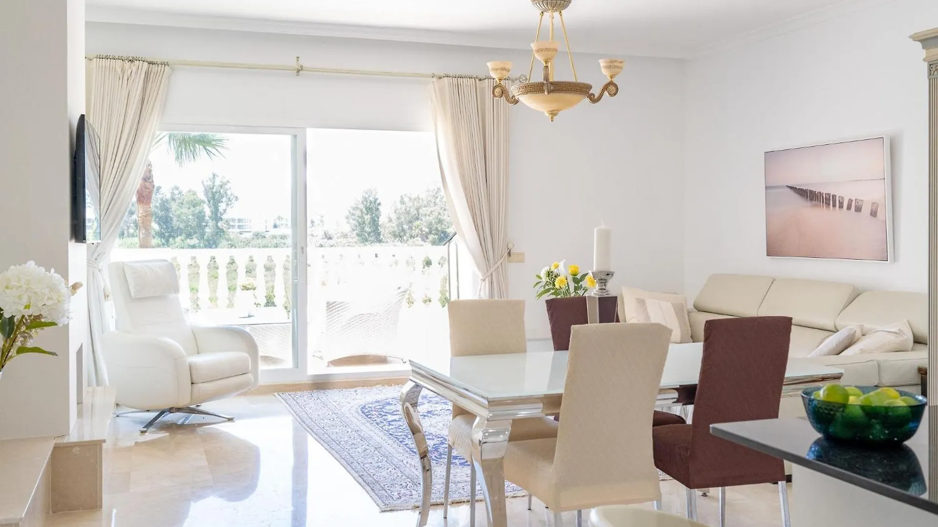Apartment Close To The Beach With A Roof Terrace Estepona