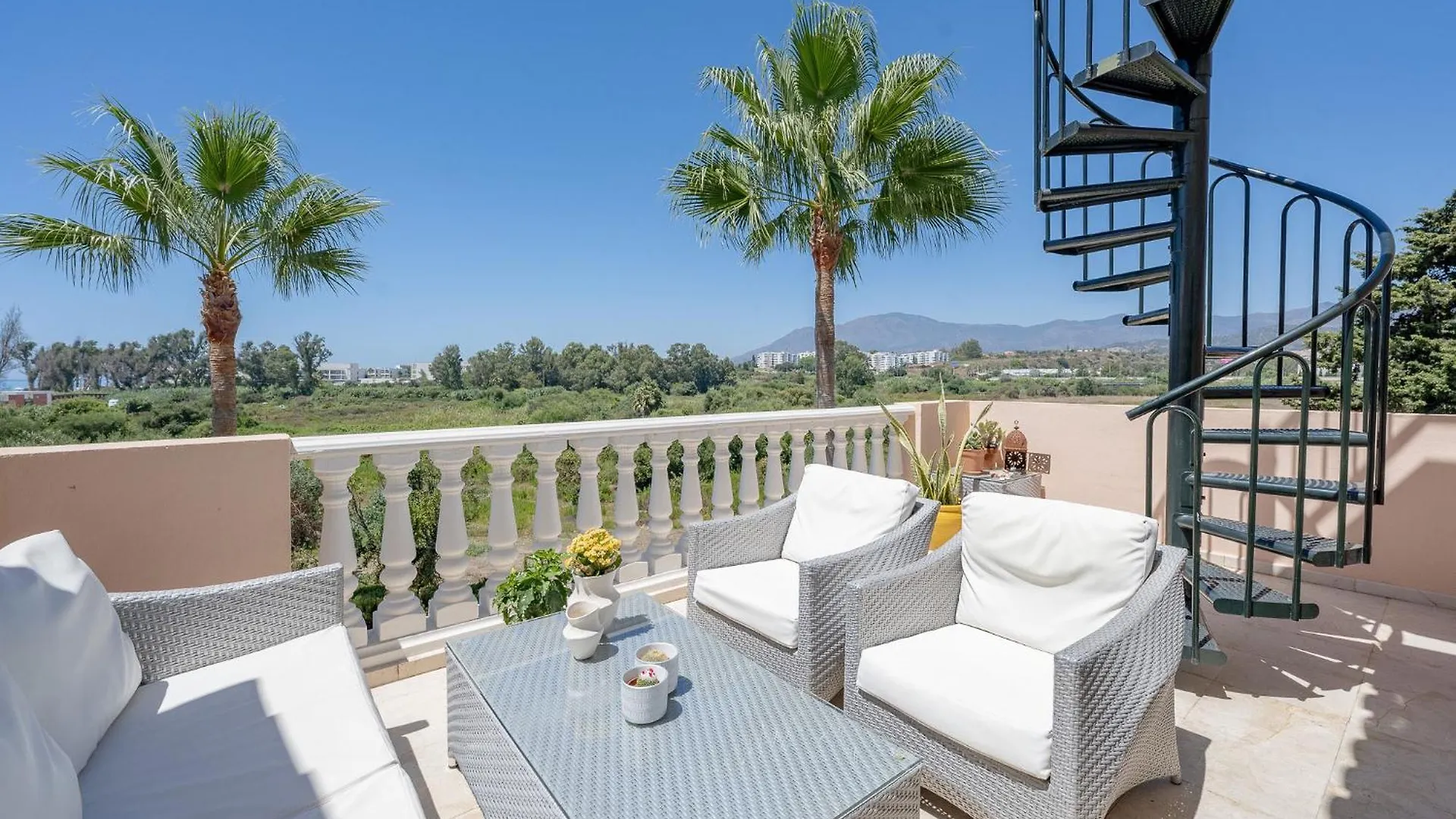 Apartment Close To The Beach With A Roof Terrace Estepona 0*,  Spain